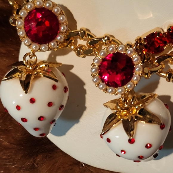 Betsey Johnson White Strawberry Earrings. - Picture 2 of 2